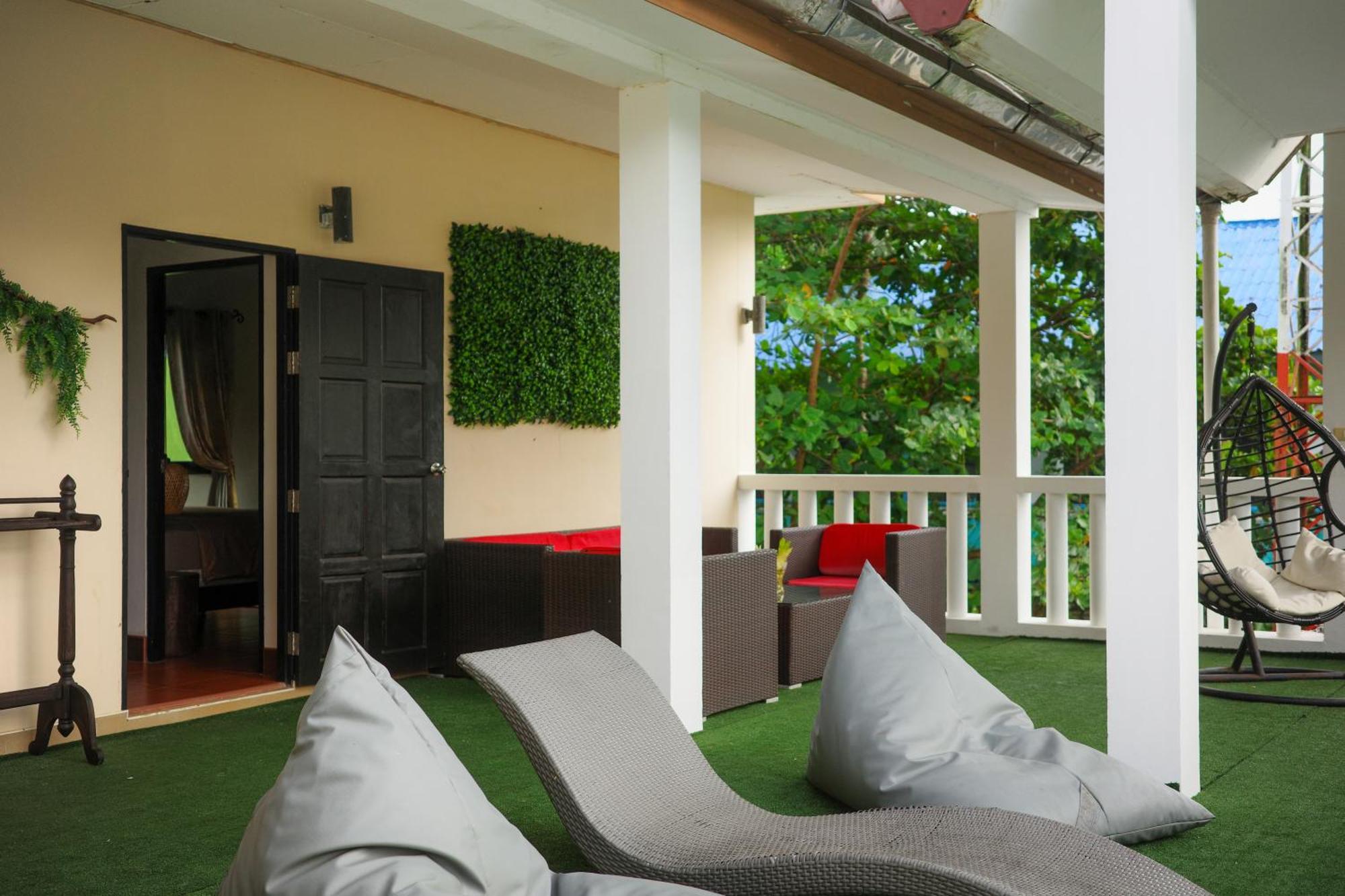 Beachfront Pool Villa Strand Kamala Exterior foto